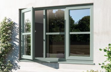 ADVANCE 70 Casement Window